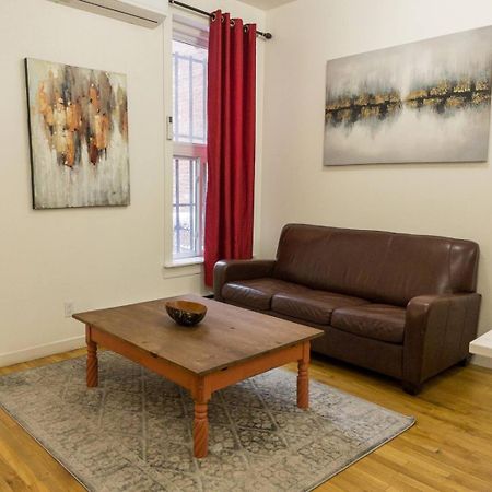 Villa Heart Of Mtr For Memorable Experience 7Minmetro 2 Backyard Fully Equipped Montréal Exterior foto