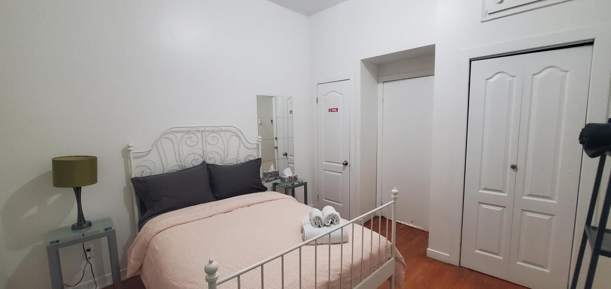 Villa Heart Of Mtr For Memorable Experience 7Minmetro 2 Backyard Fully Equipped Montréal Exterior foto