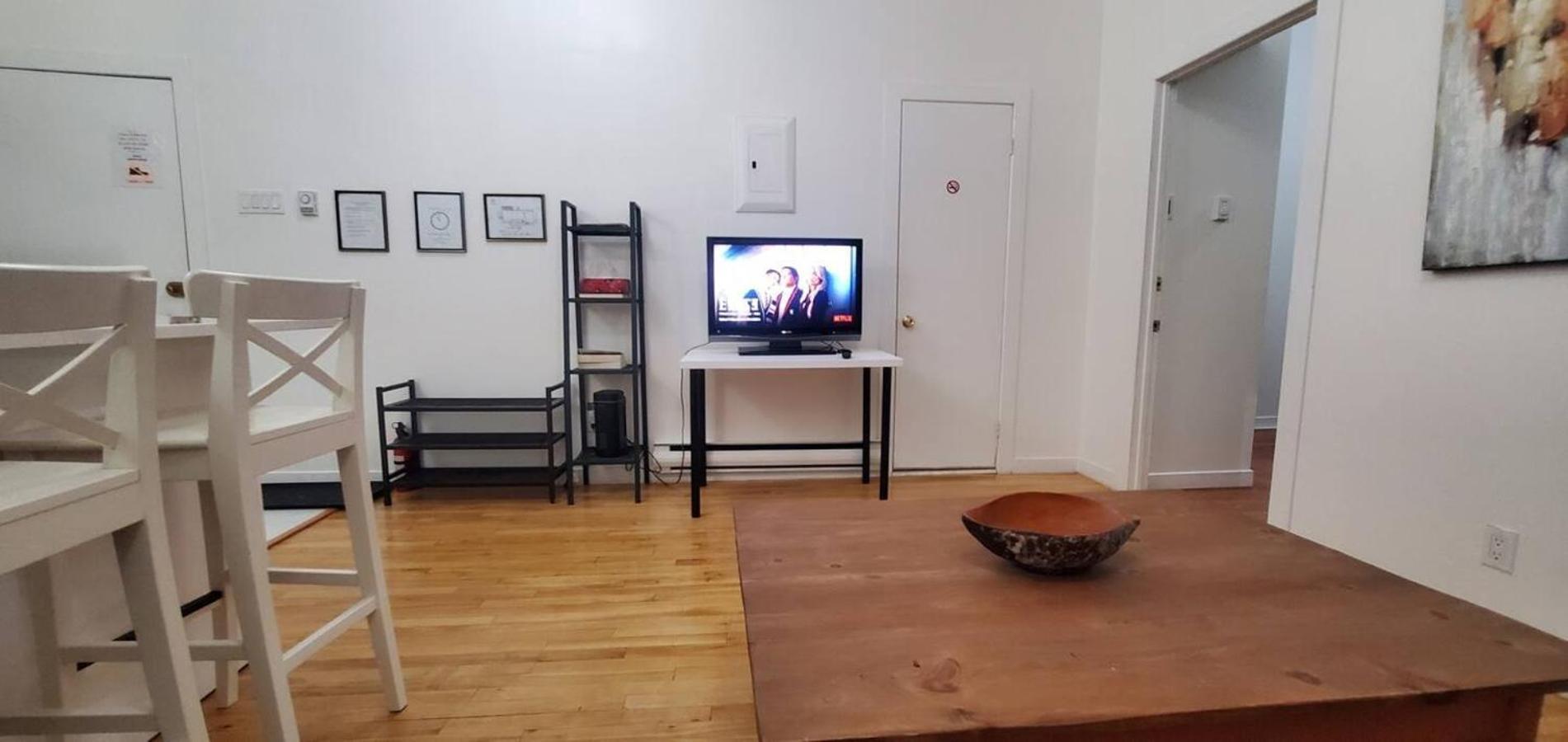 Villa Heart Of Mtr For Memorable Experience 7Minmetro 2 Backyard Fully Equipped Montréal Exterior foto