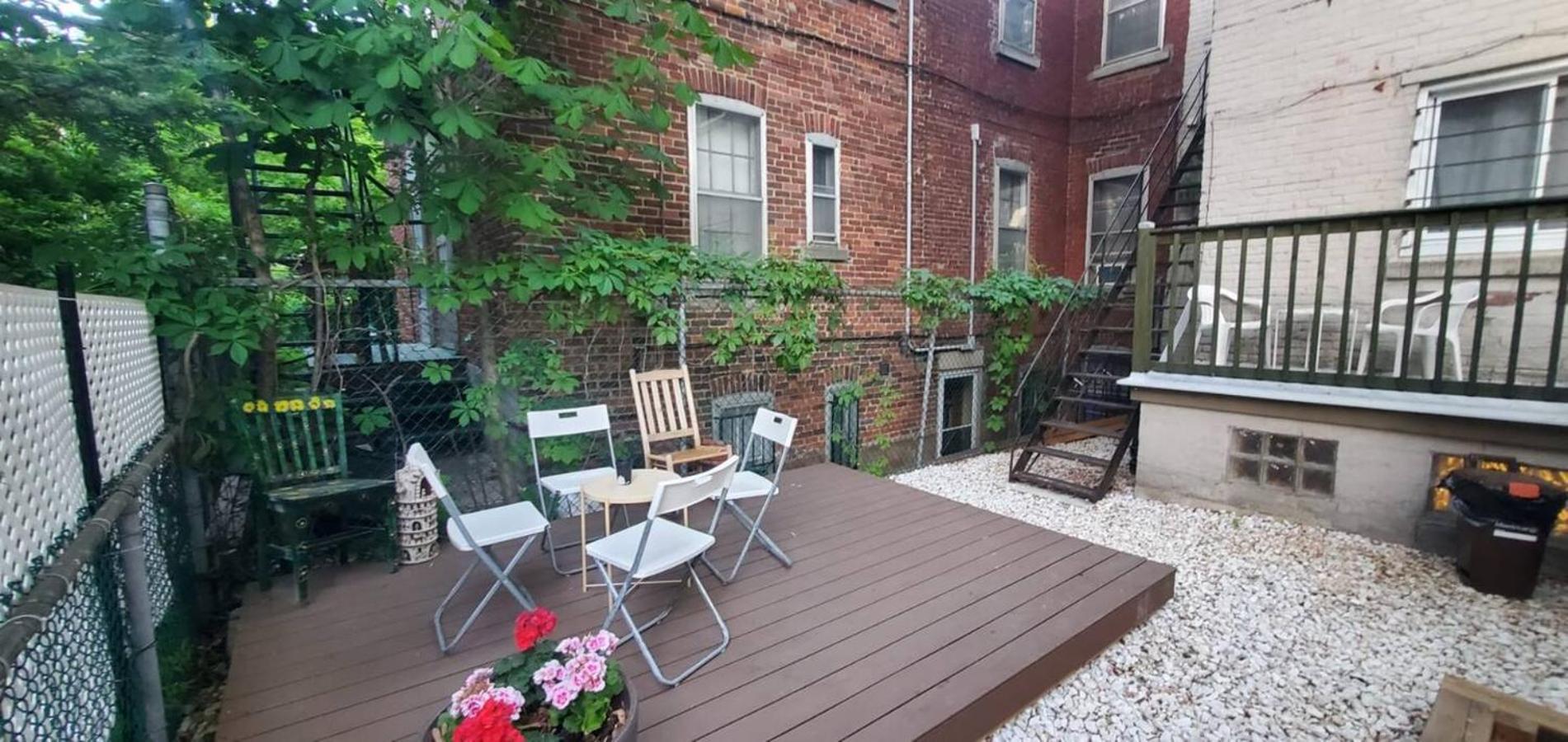Villa Heart Of Mtr For Memorable Experience 7Minmetro 2 Backyard Fully Equipped Montréal Exterior foto